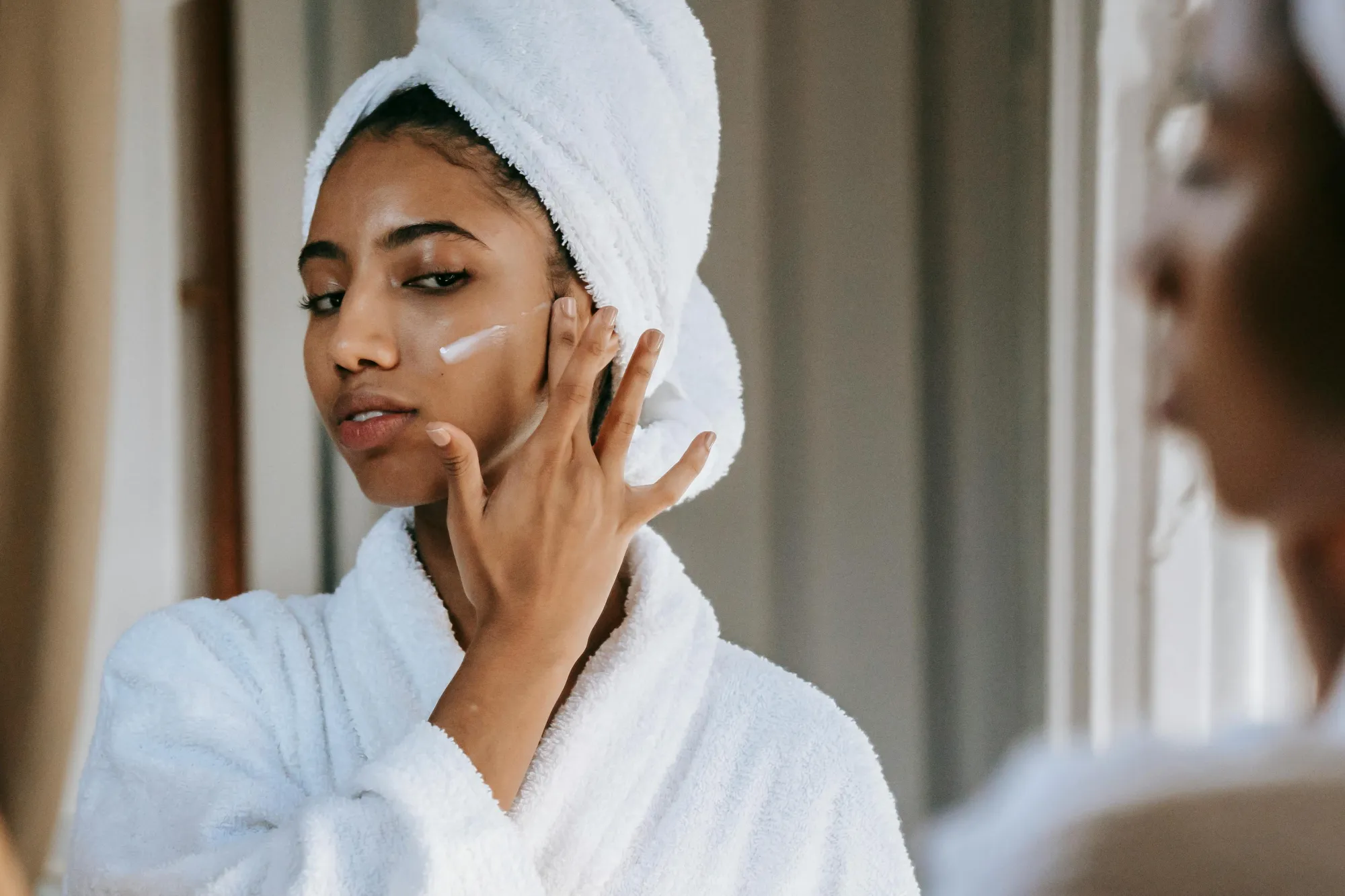 A Complete Guide to Gentle Skincare Products for Sensitive Skin in 2026