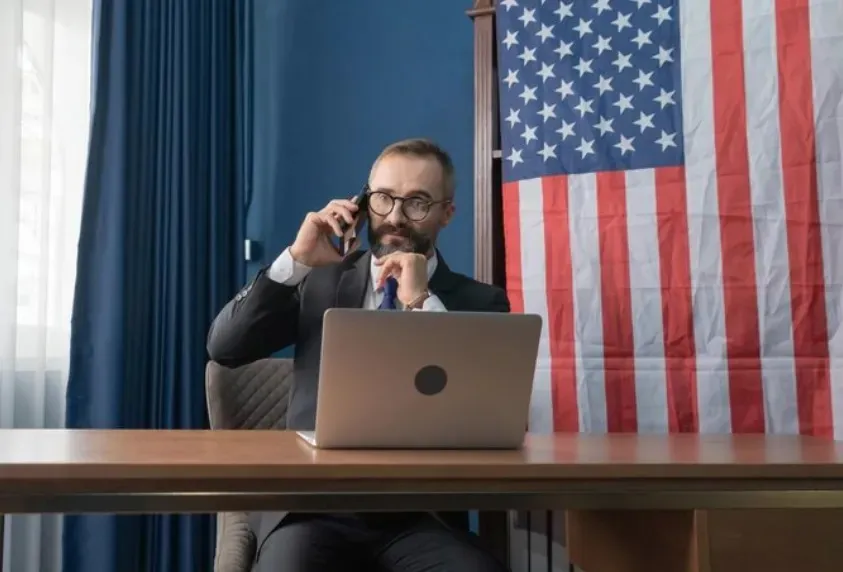 Find business contacts online in the USA through smarter investor networking methods