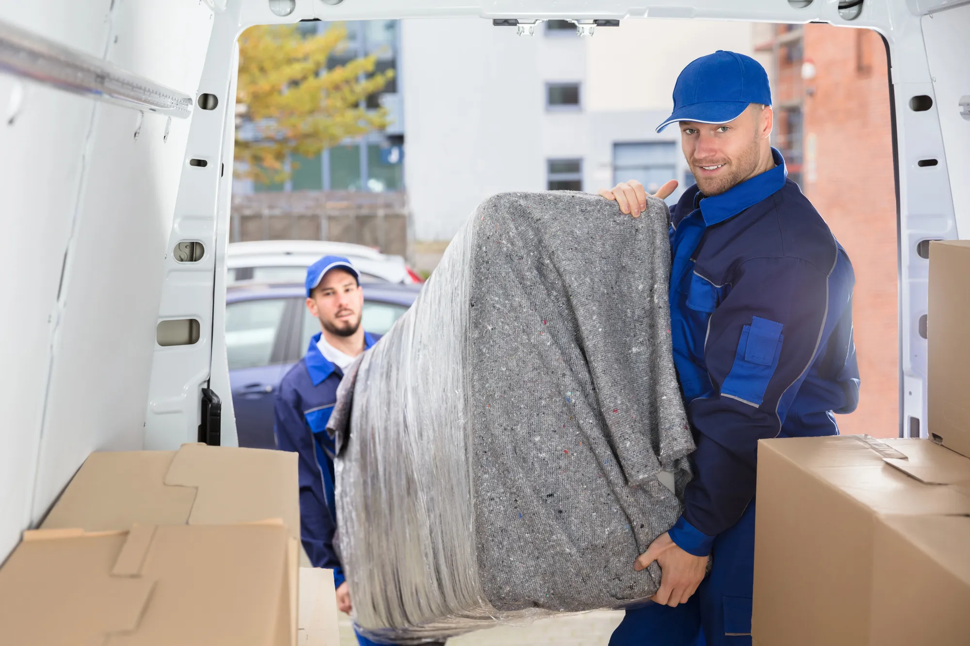 What Is Last-Mile Furniture Delivery and Why Do Retailers Need It?