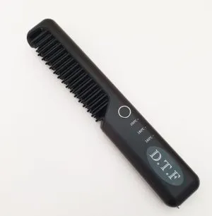 How to Straighten a Short Beard Without Snagging Your Skin