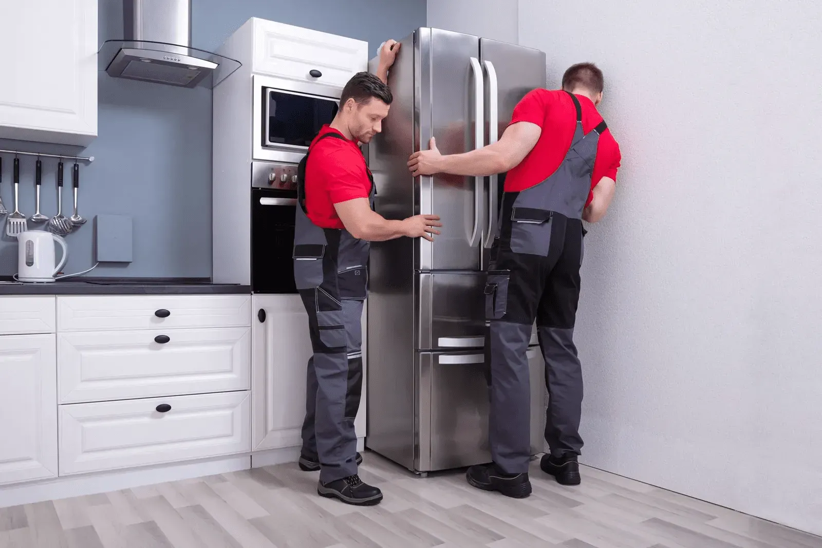 Preventing Injury: How Local Furniture Loading and Unloading Services Save Your Back?