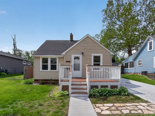 Pros and Cons of Selling Your House for Cash in Colonial Heights, VA