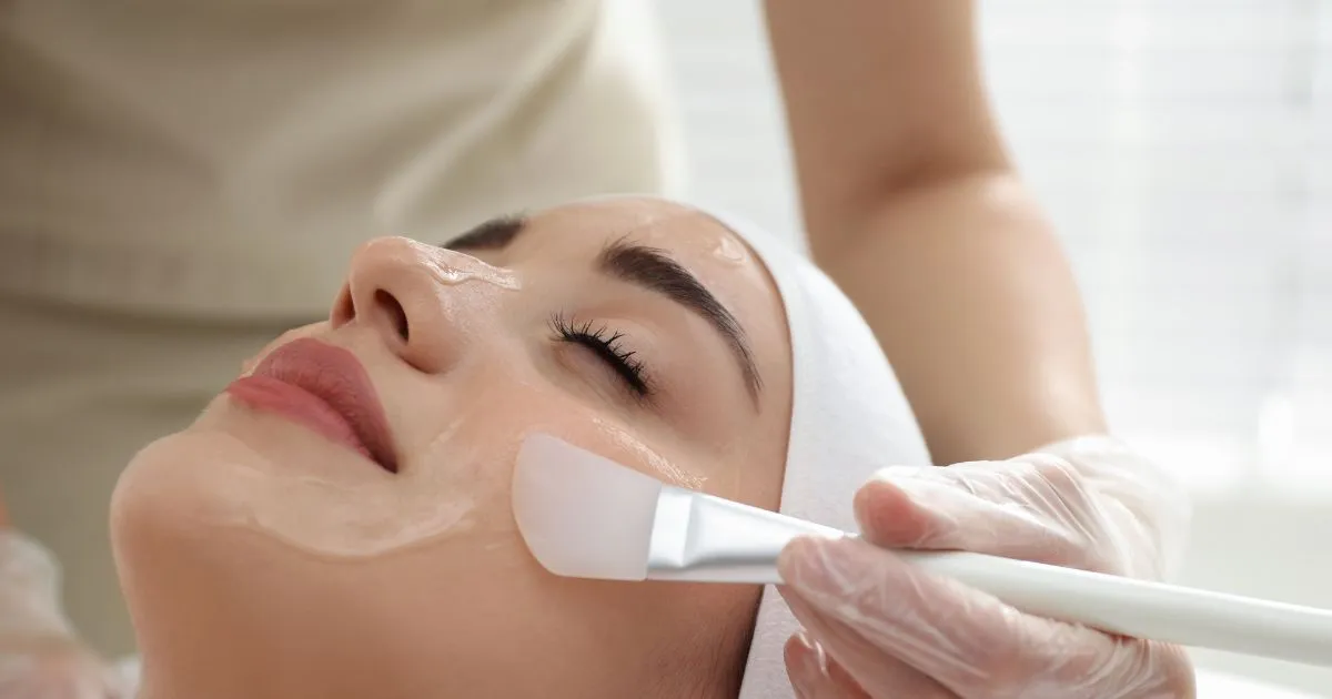 10 Chemical Skin Peel Benefits for Radiant Youthful Skin