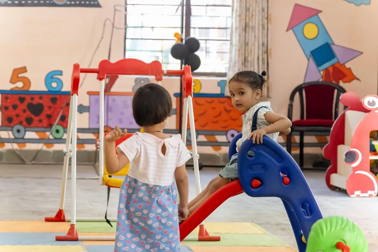 The Psychology Behind Colors in Preschool Festival Decorations