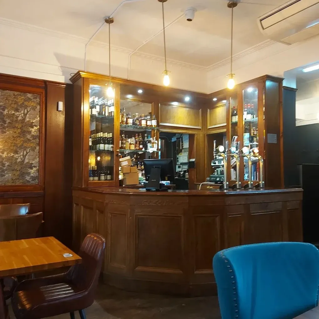 One Pub, Endless Flavours: The Best Central London Indian Pub Worth Visiting