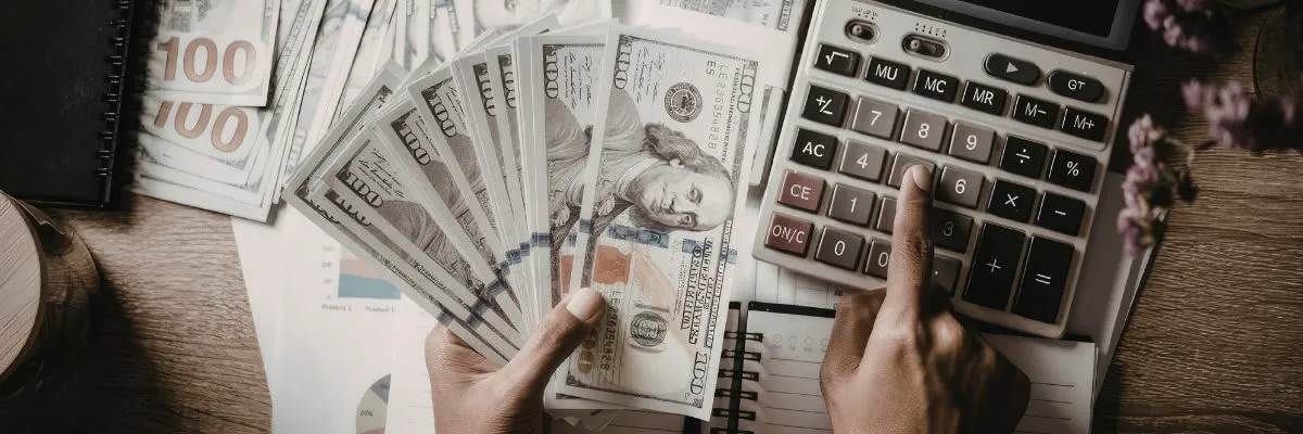 Expat Tax Calculator Mistakes: Avoid UK, UAE, India & US Residency Tax Errors
