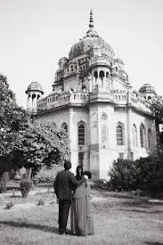 Best Photographers in Lucknow | Pre Wedding Shoot & Maternity Photoshoot in Lucknow – Chitrageek Studios