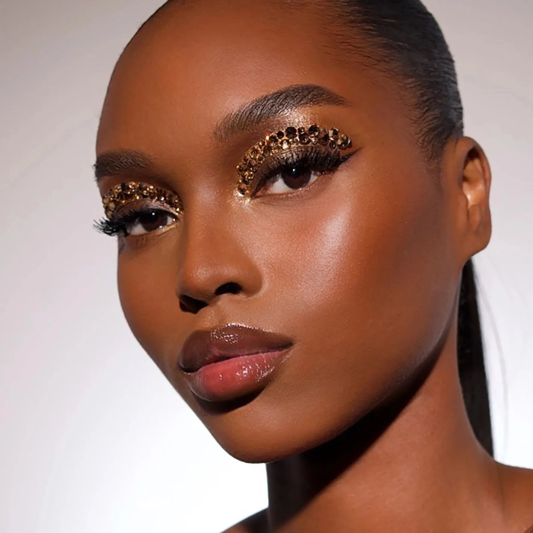 Your Sneak Peek at 3 Summer Makeup Trends