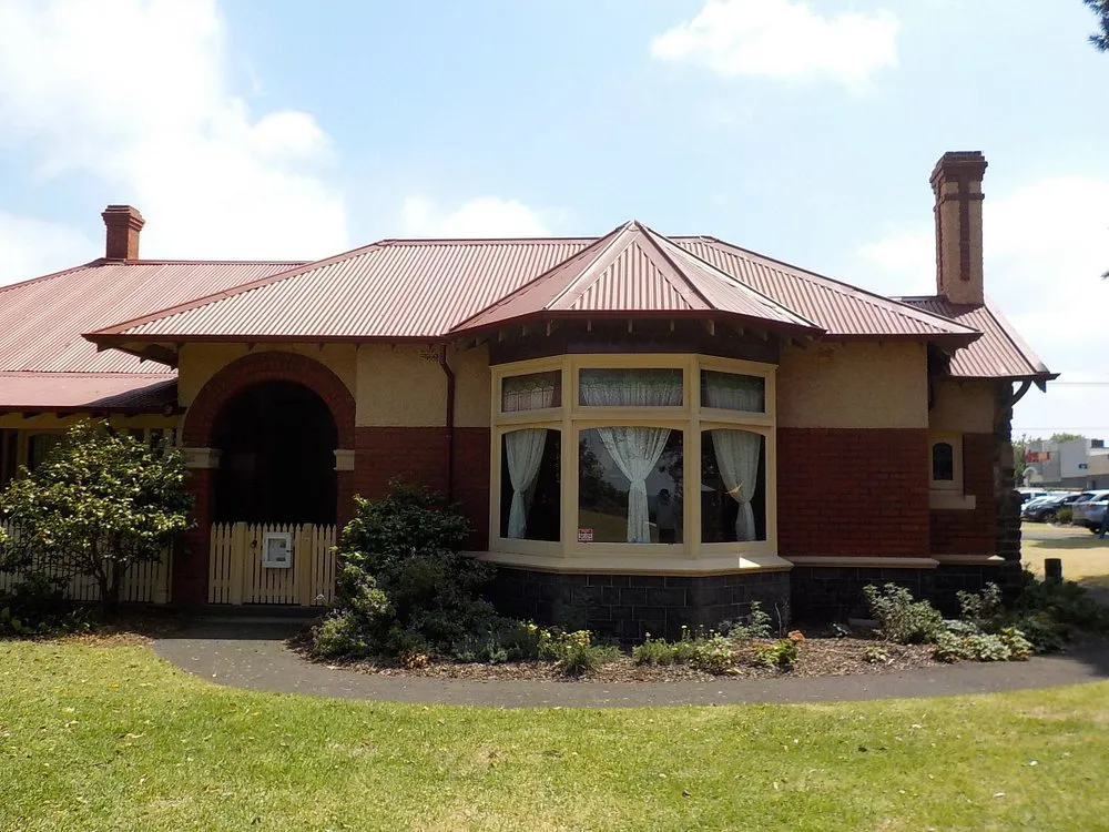 Why Apartment Moves Take Longer Than House Relocations