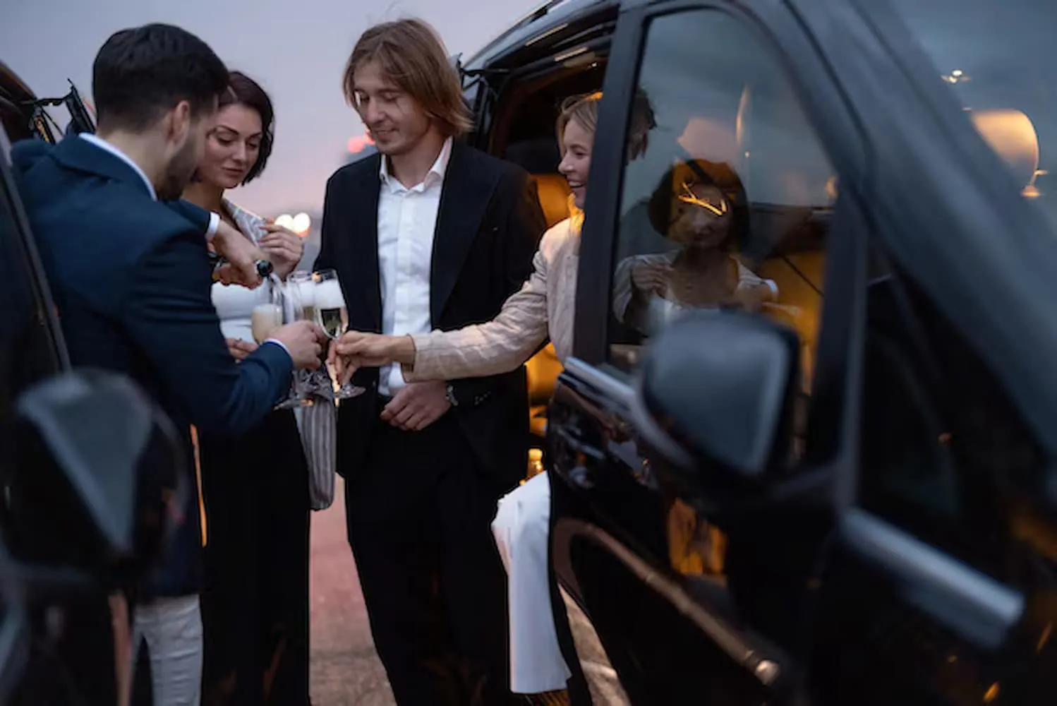 Why Party Transportations in Arlington, VA Are Ideal for Large Groups
