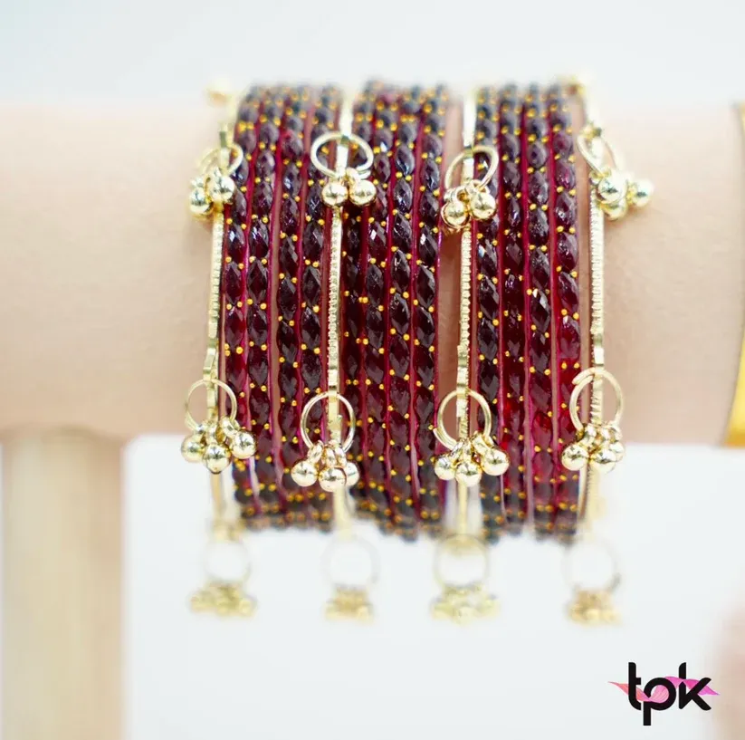 Rain Drop Glass Bangle – Maroon: A Timeless Accessory for Every Occasion