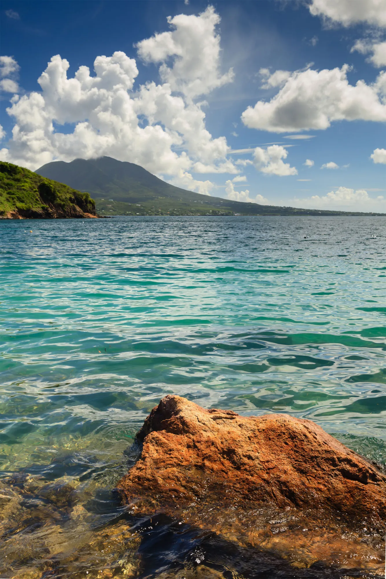 Arrive in Style: The Ultimate Guide to Luxury Travel Between Hotels and Beyond in St. Kitts