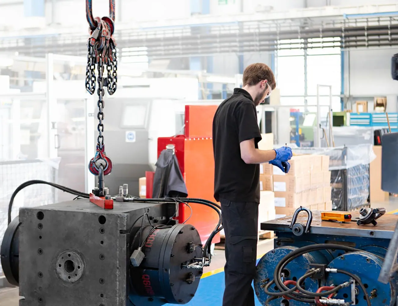 Design for Injection Moulding Strategies for Complex Plastic Parts