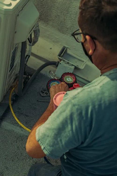 How to Choose the Right HVAC Company for Year-Round Comfort