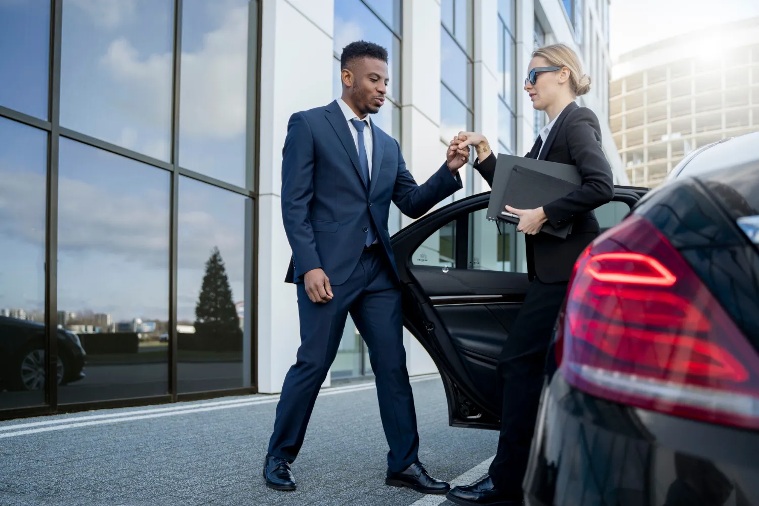 Top Benefits of Professional Executive Transportation Services