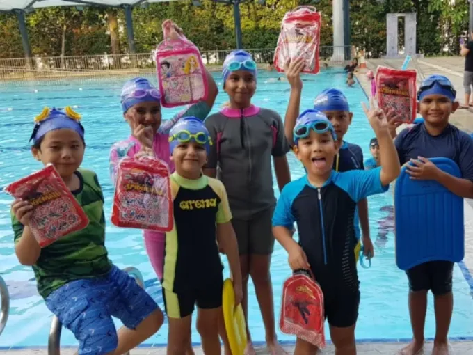 Learn Swimming With Confidence: Swimming Instructor Punggol Guide