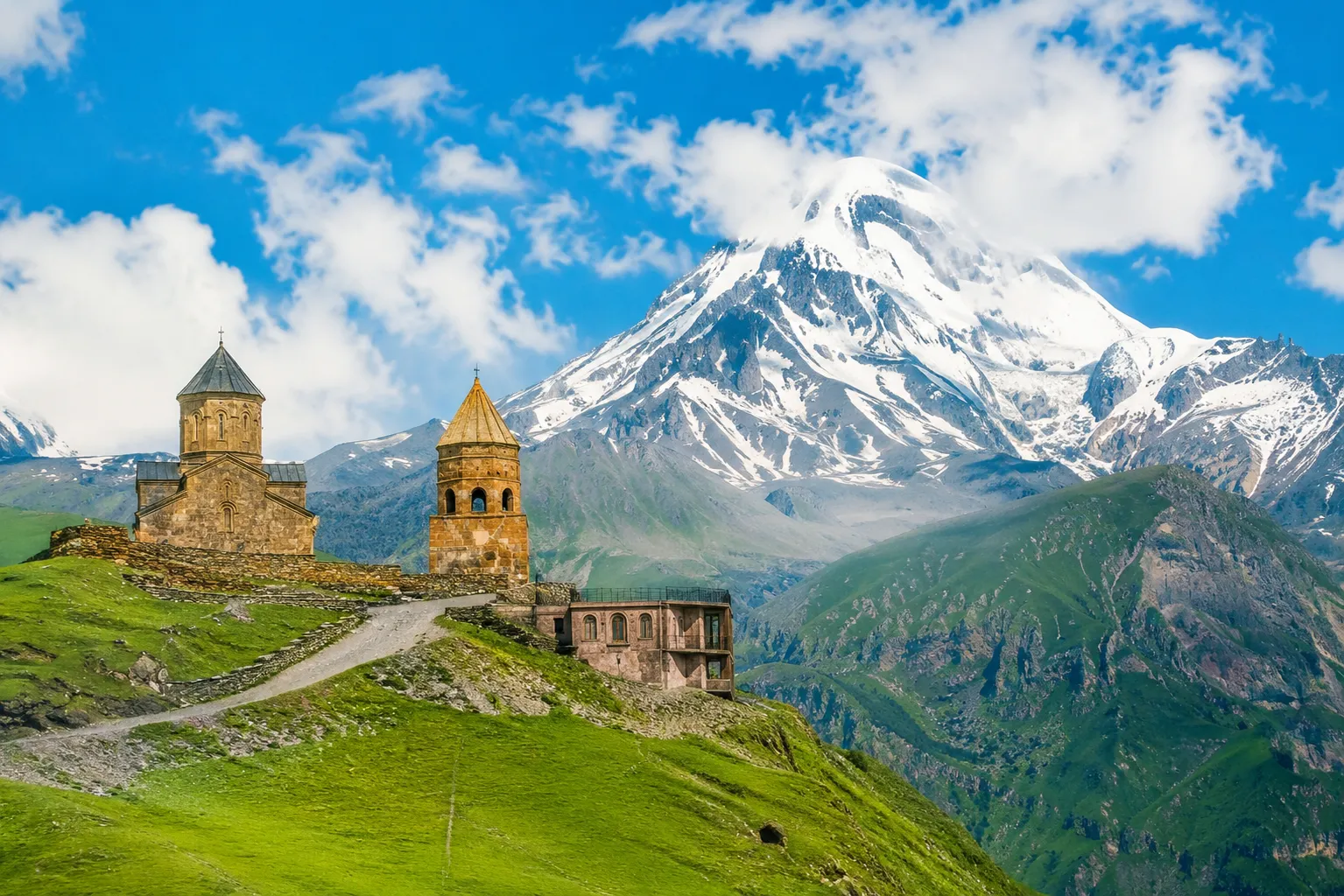 Planning a Georgia Tour? Don't Leave Without Trying These 10 Things