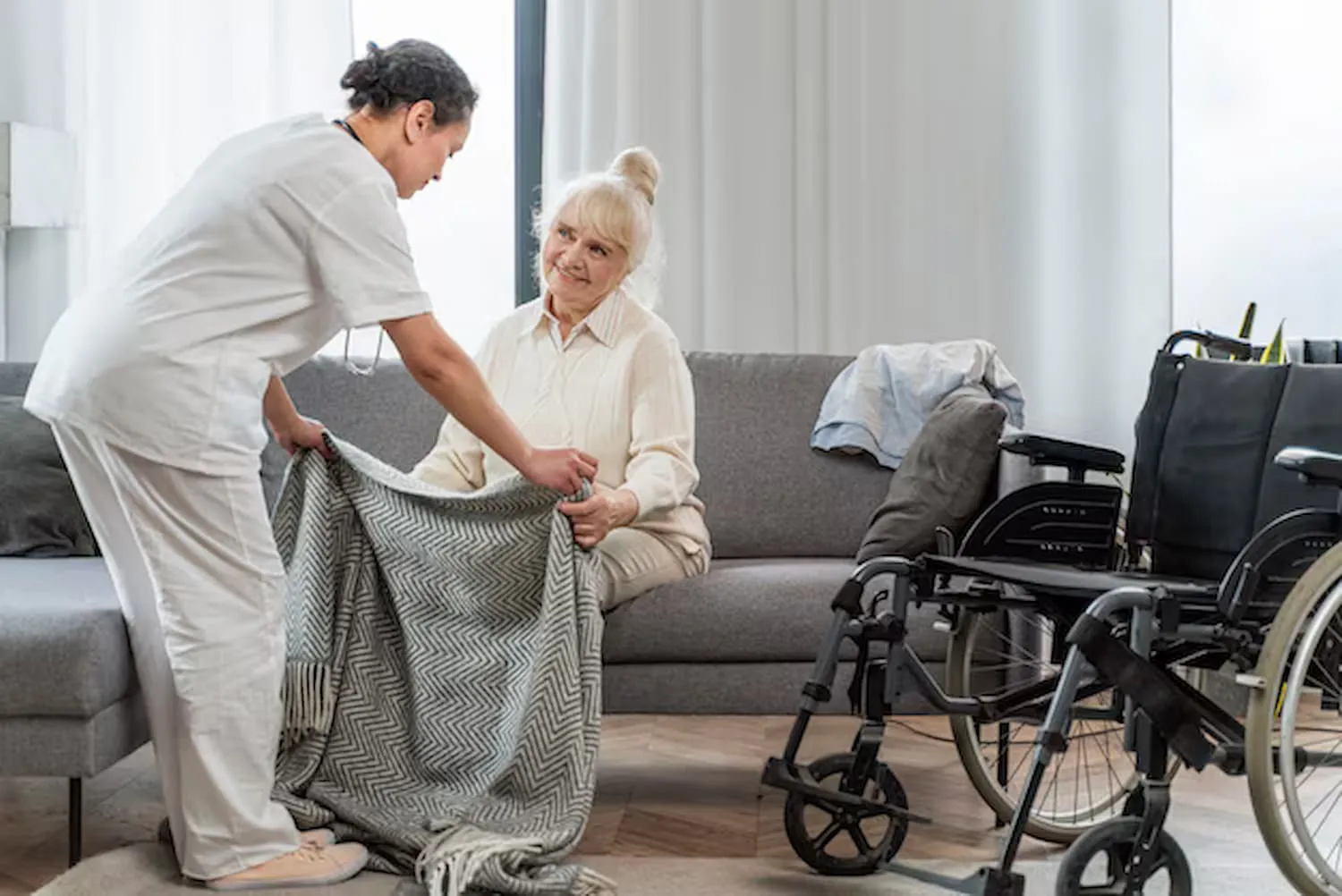 Understanding Care and Support in Assisted Living Cedar Grove