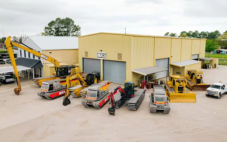 Marsh Buggy Excavator Equipment Designed for Difficult Terrain