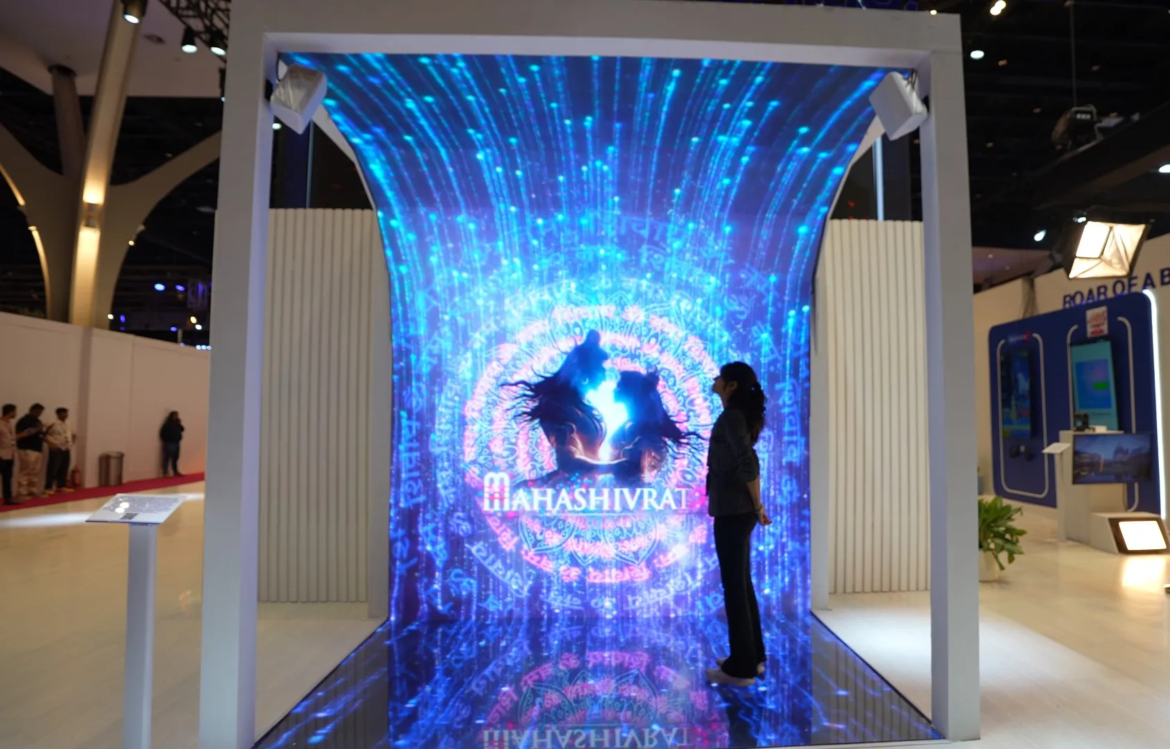 Interactive Experience Centers and the Evolution of Customer Communication