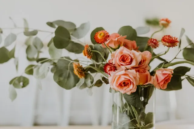 8 Steps to Elevate Your Home Décor with Florals