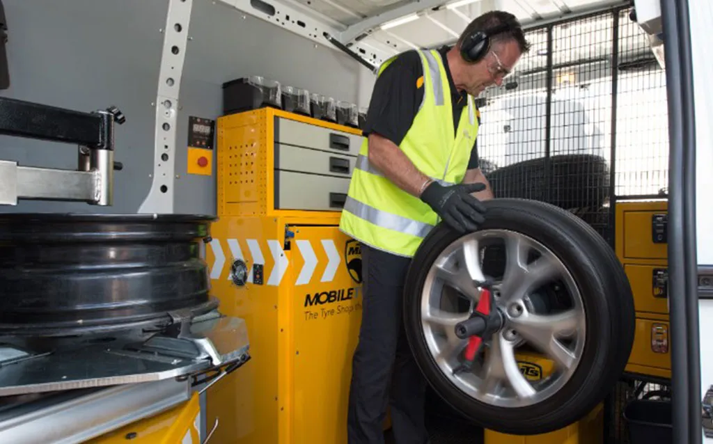 Why Tyre Care and Wheel Balancing Matter Year-Round