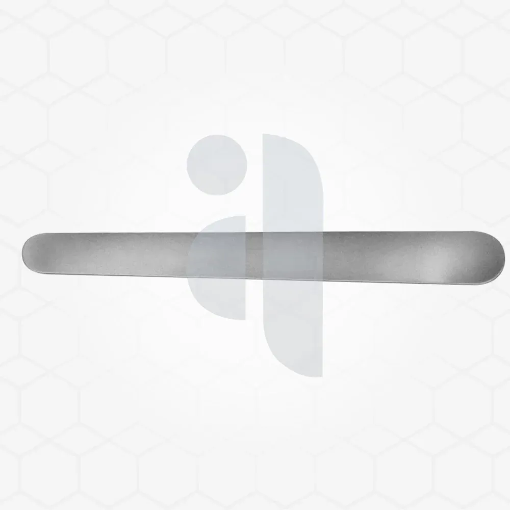 Maximizing Surgical Visibility with the Broad Spatula Retractor