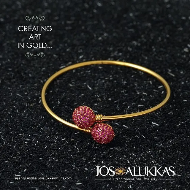 Gold Bracelet Styles That Are Defining Modern Jewellery Fashion