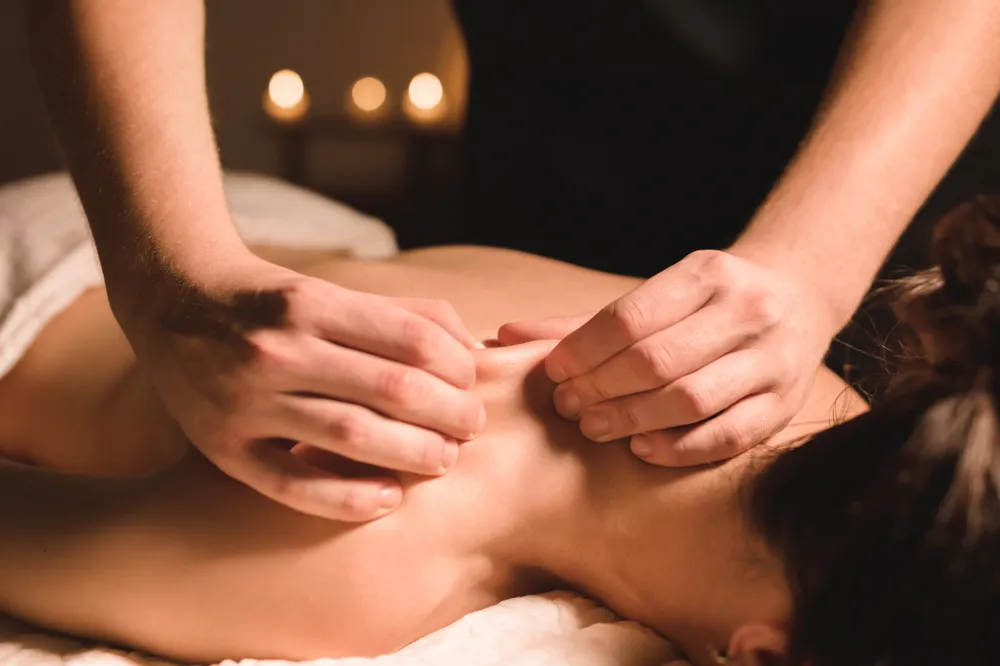 How Regular Massage Therapy Helps Reduce Everyday Aches and Pains