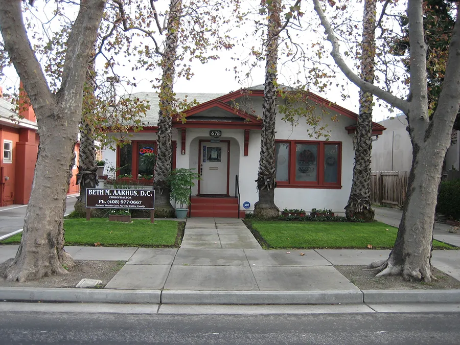 Effective Chiropractic Care for Foot and Hand Pain in San Jose