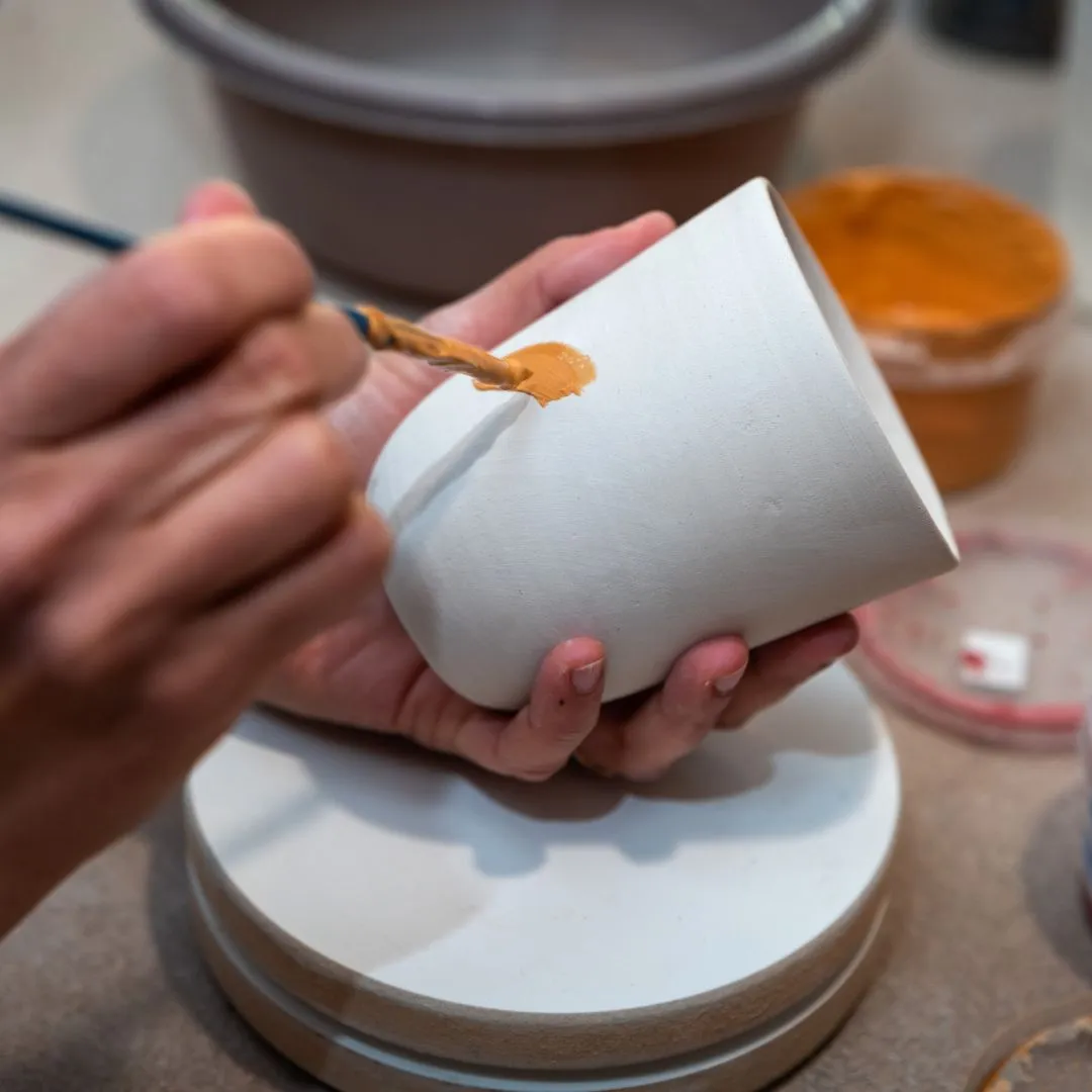 10 Easy Ceramic Painting Ideas and Techniques for Beginners