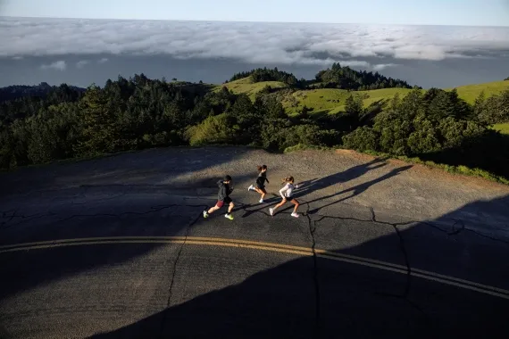 The Best Weather for Hiking and Running in Zero Drop Shoes