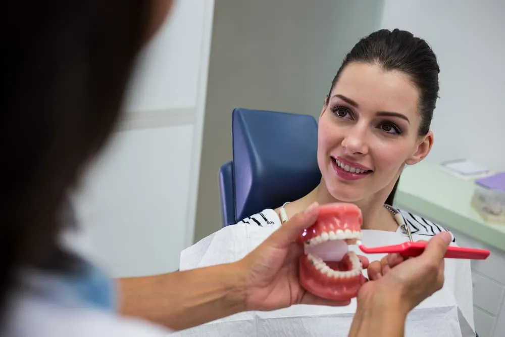 How Cosmetic Denture Services Improve Confidence and Comfort