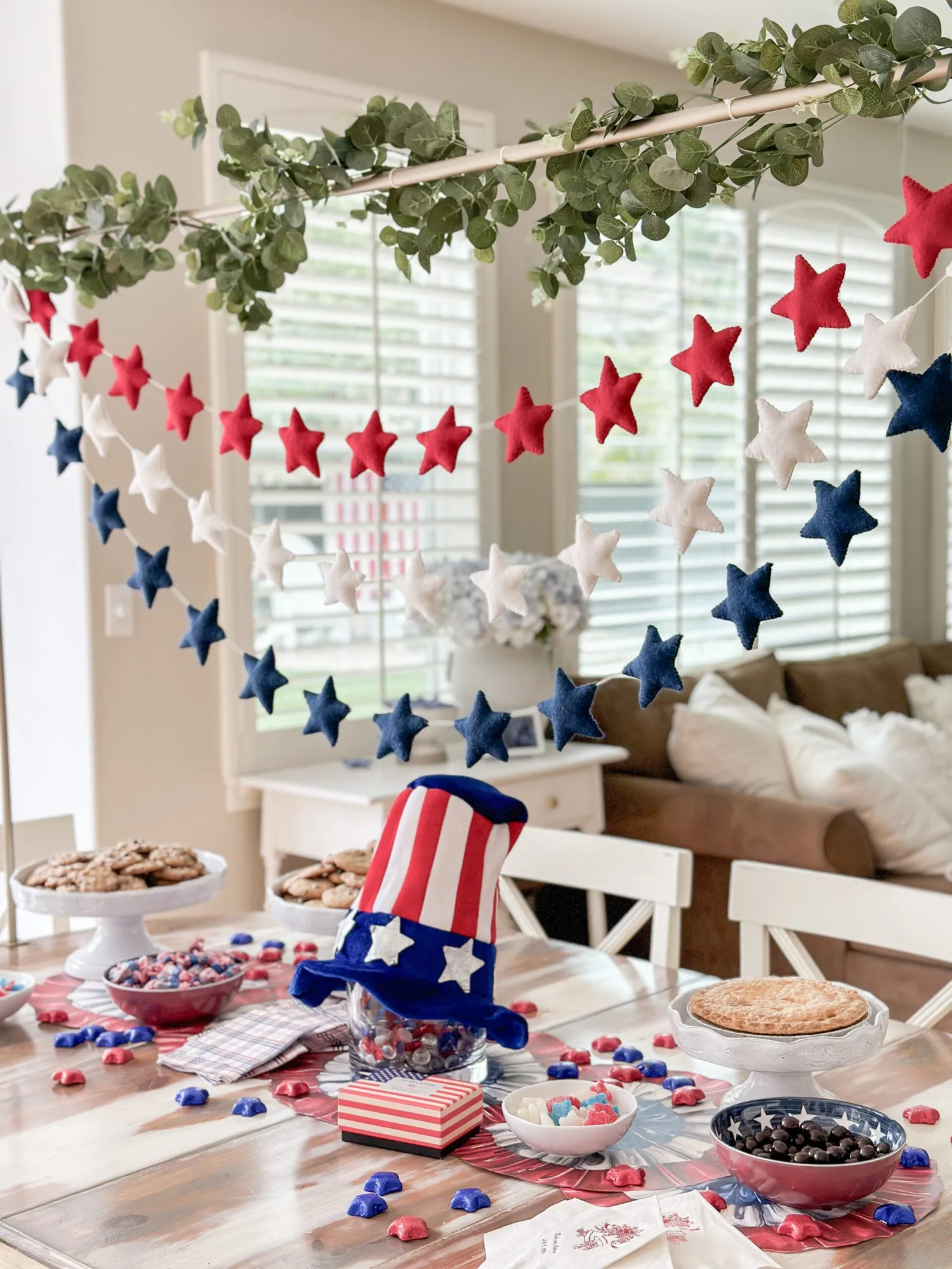 What 4th of July Decorating Ideas Are Trending and Going Viral This Year?