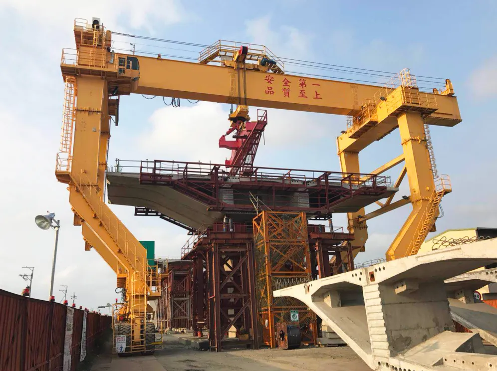 The Logistics of Moving a 200-Ton Gantry Crane Between Construction Sites