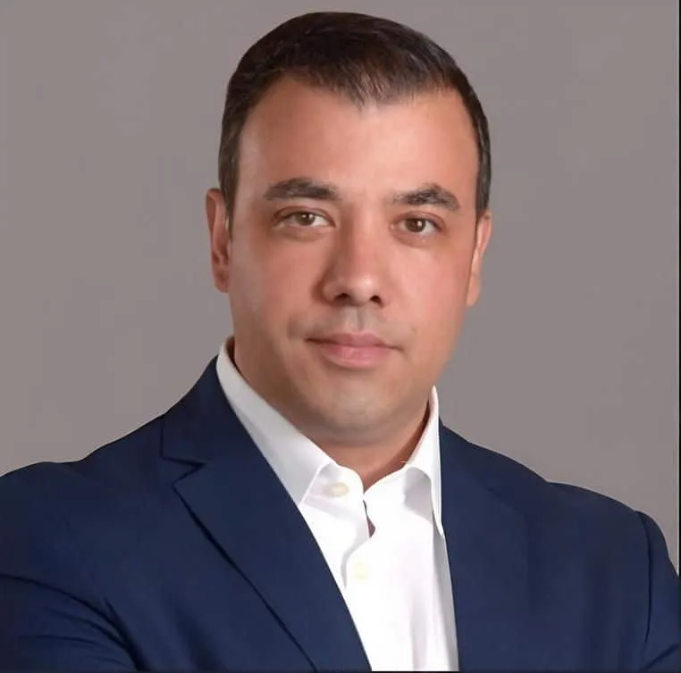 Sergio Mendes Data Expert: Transforming Data Into Strategic Business Value