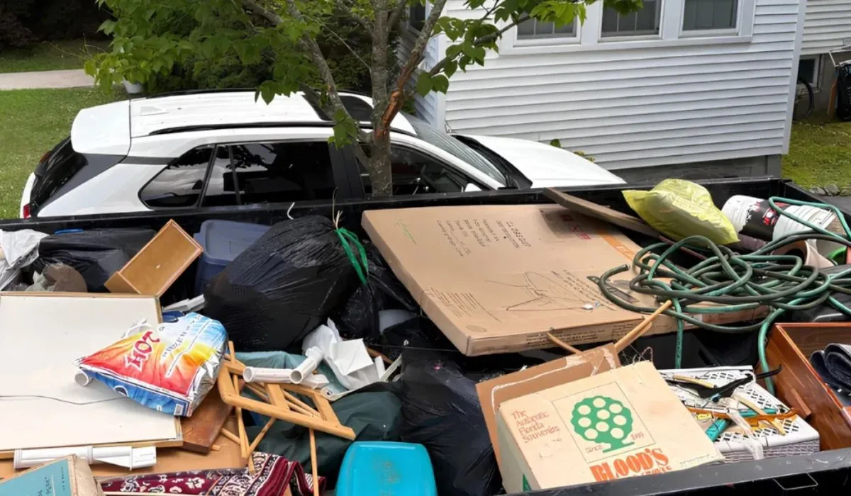 Full Service Junk Removal for Busy Families: What to Expect