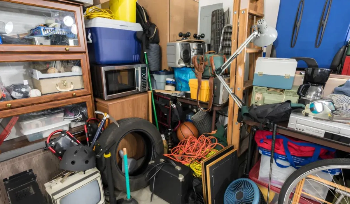 Full Service Junk Removal for Busy Families: What to Expect