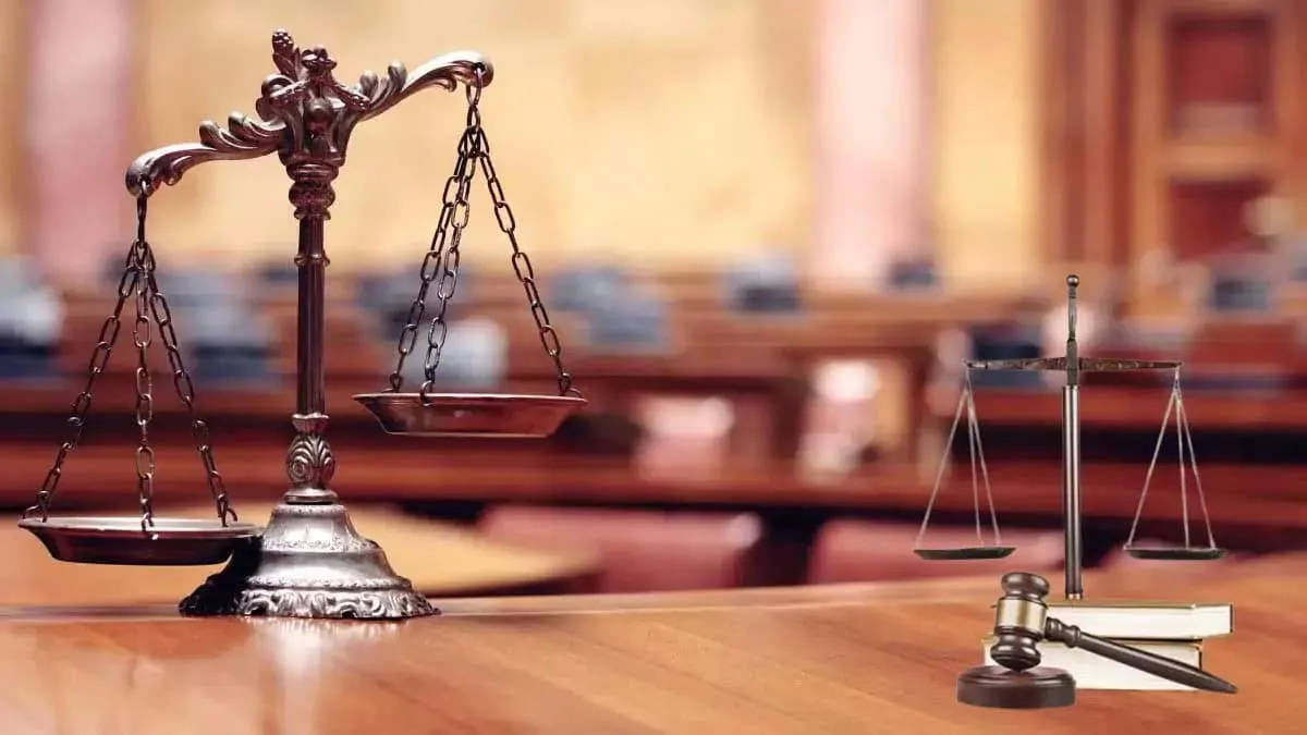 How a Corporate Law Firm in Delhi NCR Can Safeguard Your Business Interests
