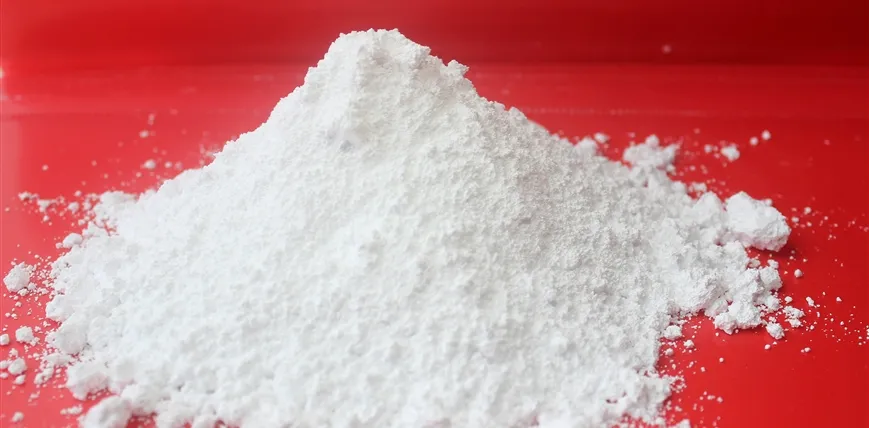 How Calcite Powder Manufacturers In India Support Modern Manufacturing
