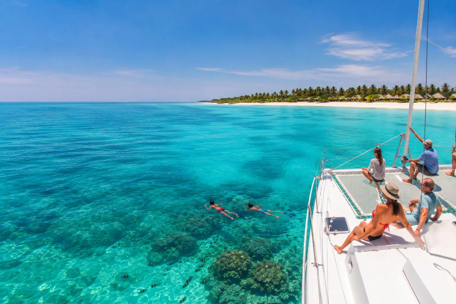 7 Reasons a Private Yacht Day to Isla Saona Feels Like a Dream Escape