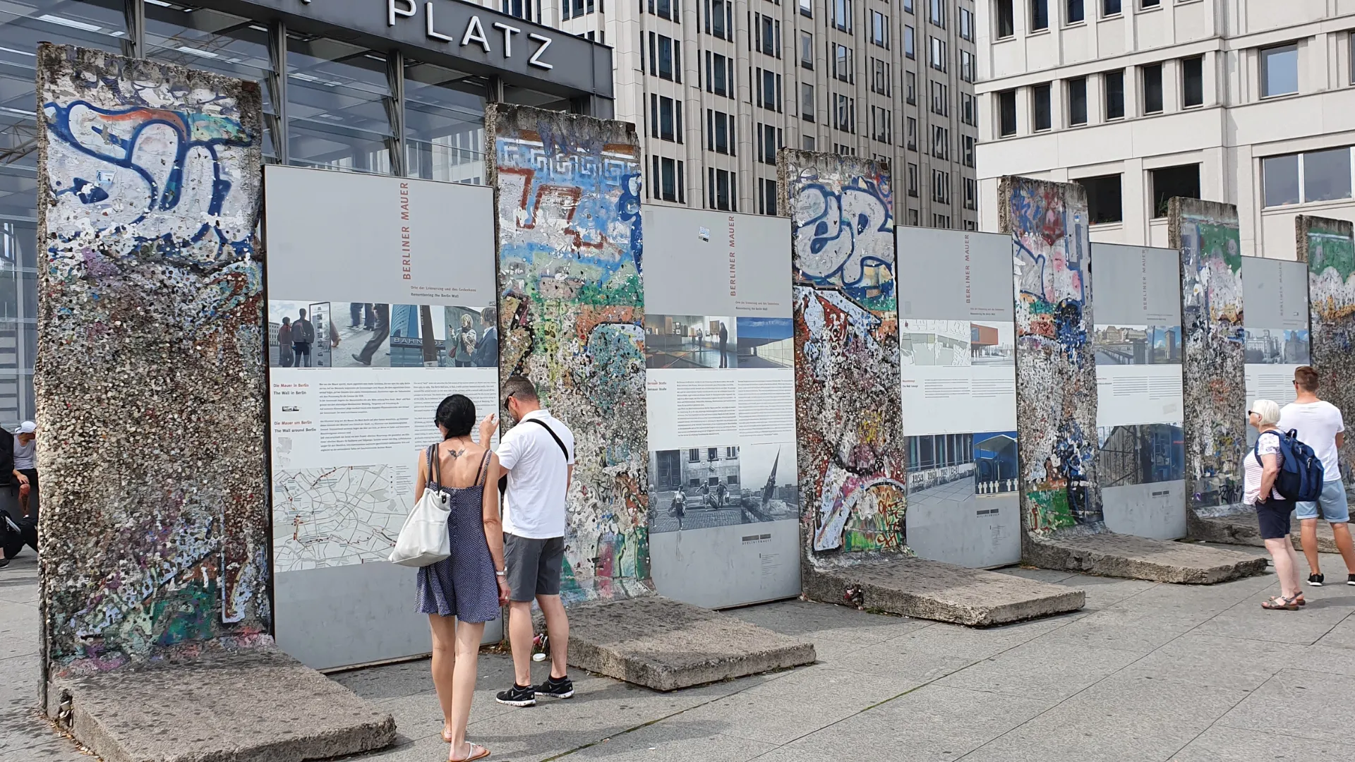A Simple and Affordable Way to Experience Berlin