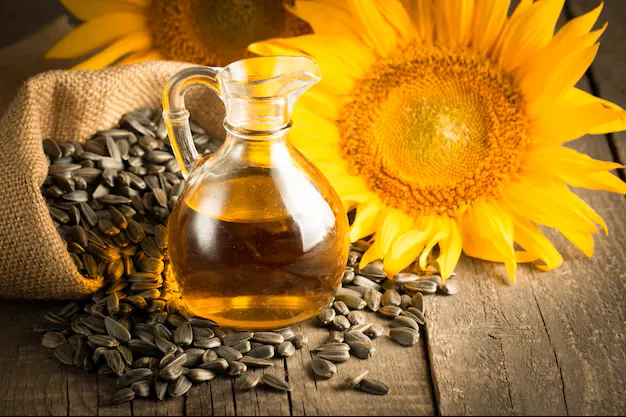 Sunflower Seed Oil Nutritional Facts: Vitamins, Fats, and Calories Explained