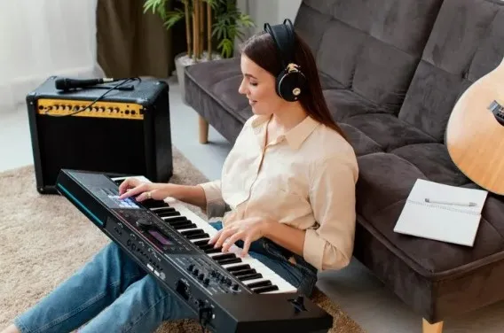 Why Traditional Piano Lessons Still Matter in Modern Learning