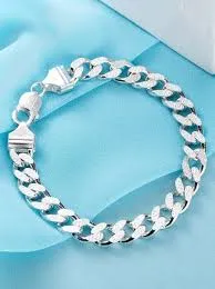 Why Men’s Silver Jewellery Has Become a Key Part of Modern Personal Style