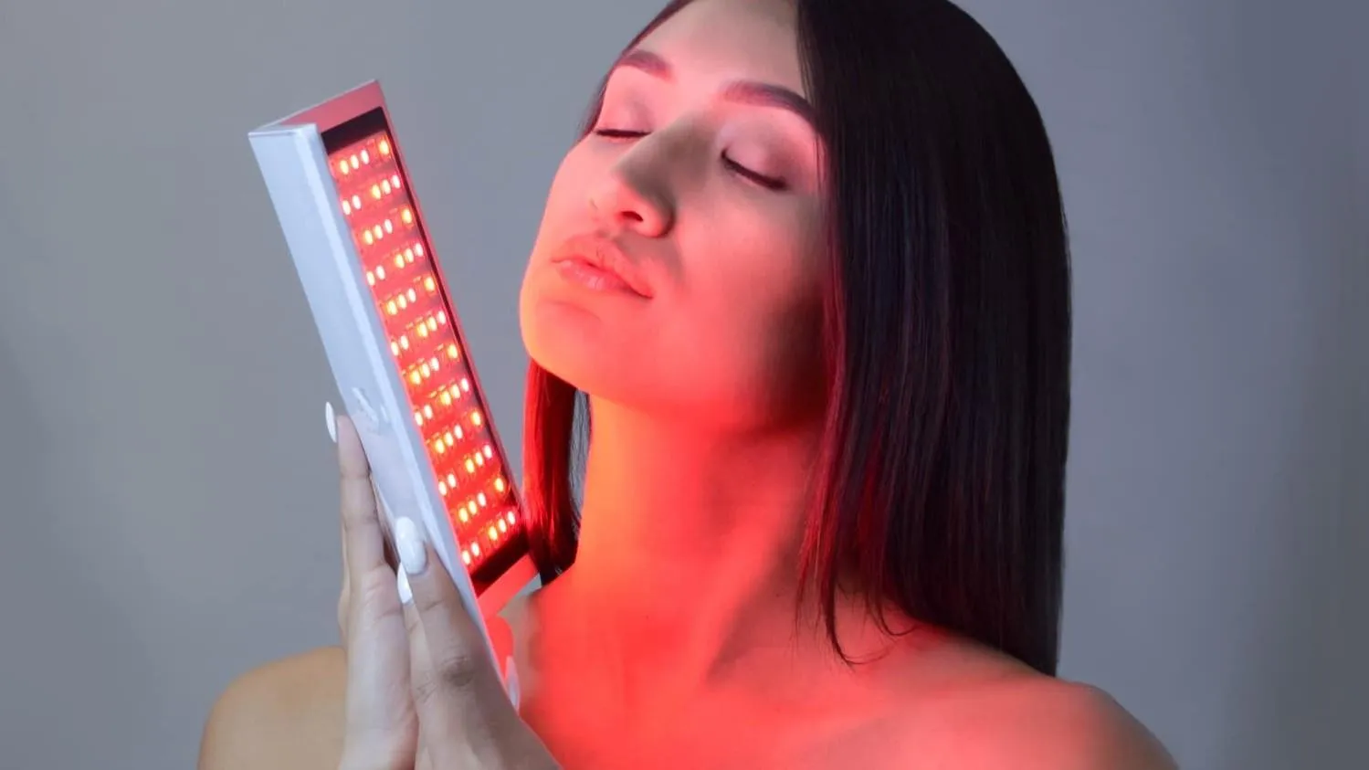 Major Benefits of Using an LED Red Light Therapy Board