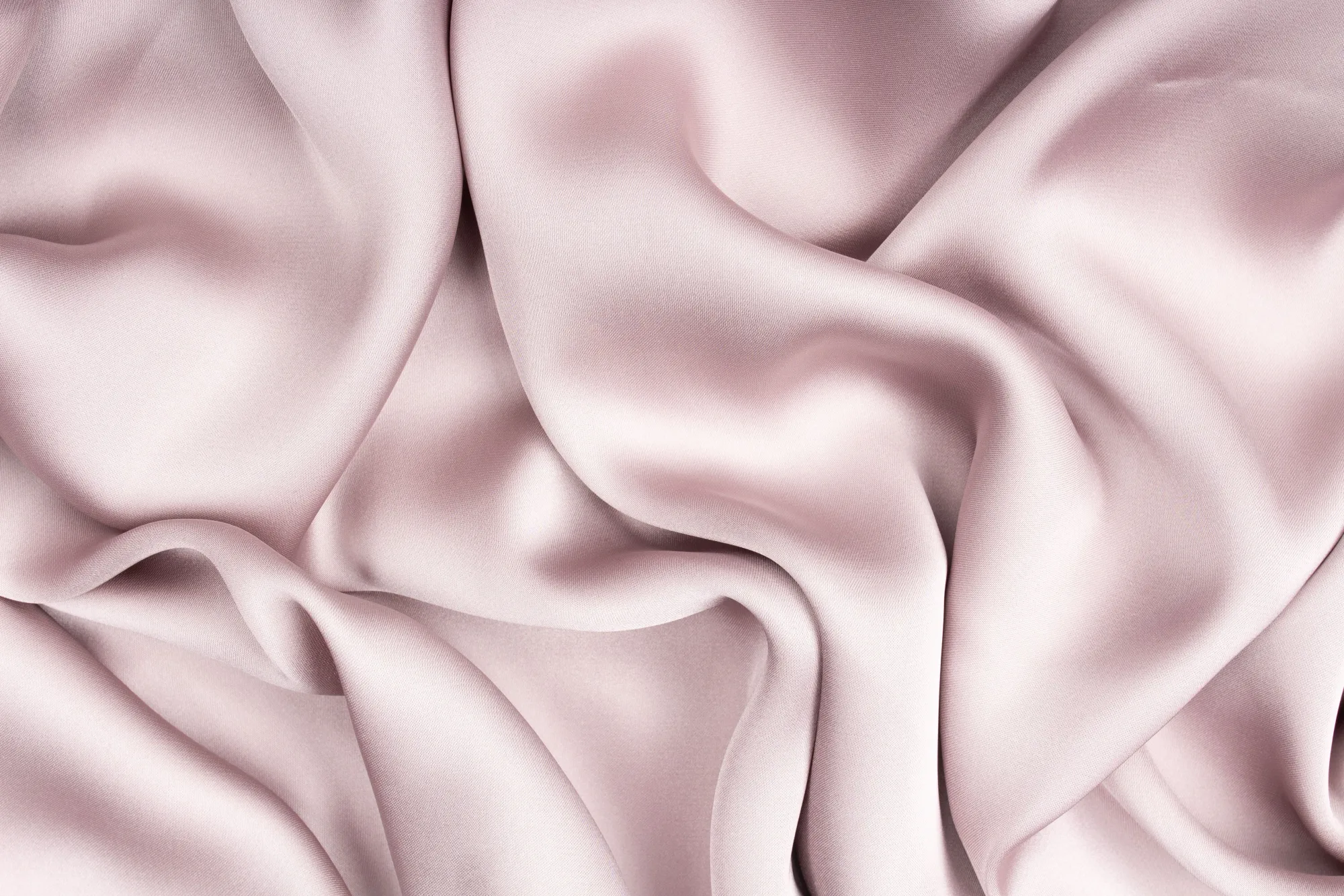 Best Silk Pillowcases: What to Look For, Plus 8 Brands Compared