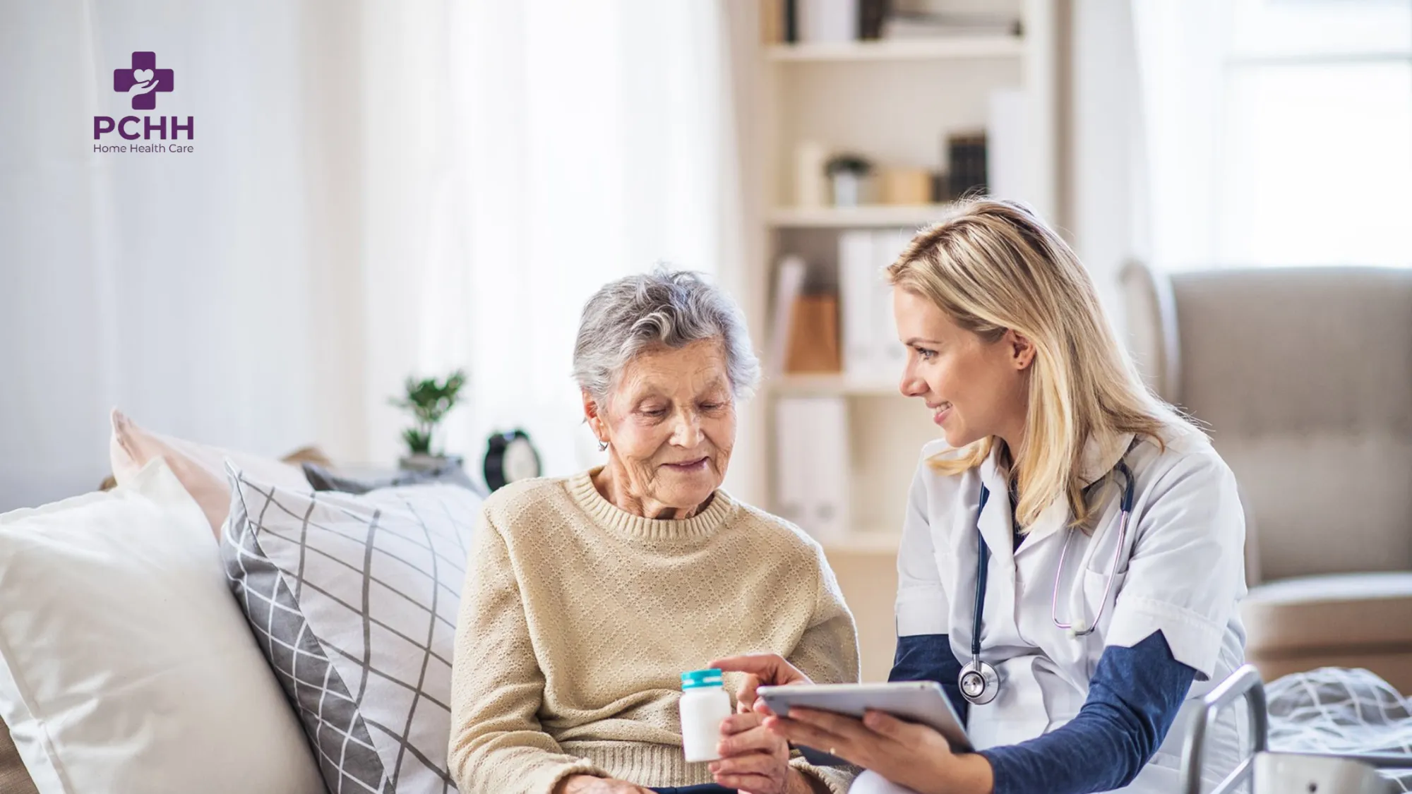 What Should You Expect from Professional Home Health Aide Services at Home?