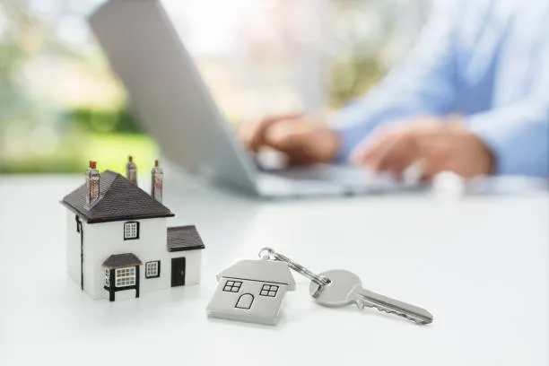 What Makes a Realtor Valuable in a Market Full of Online Listings