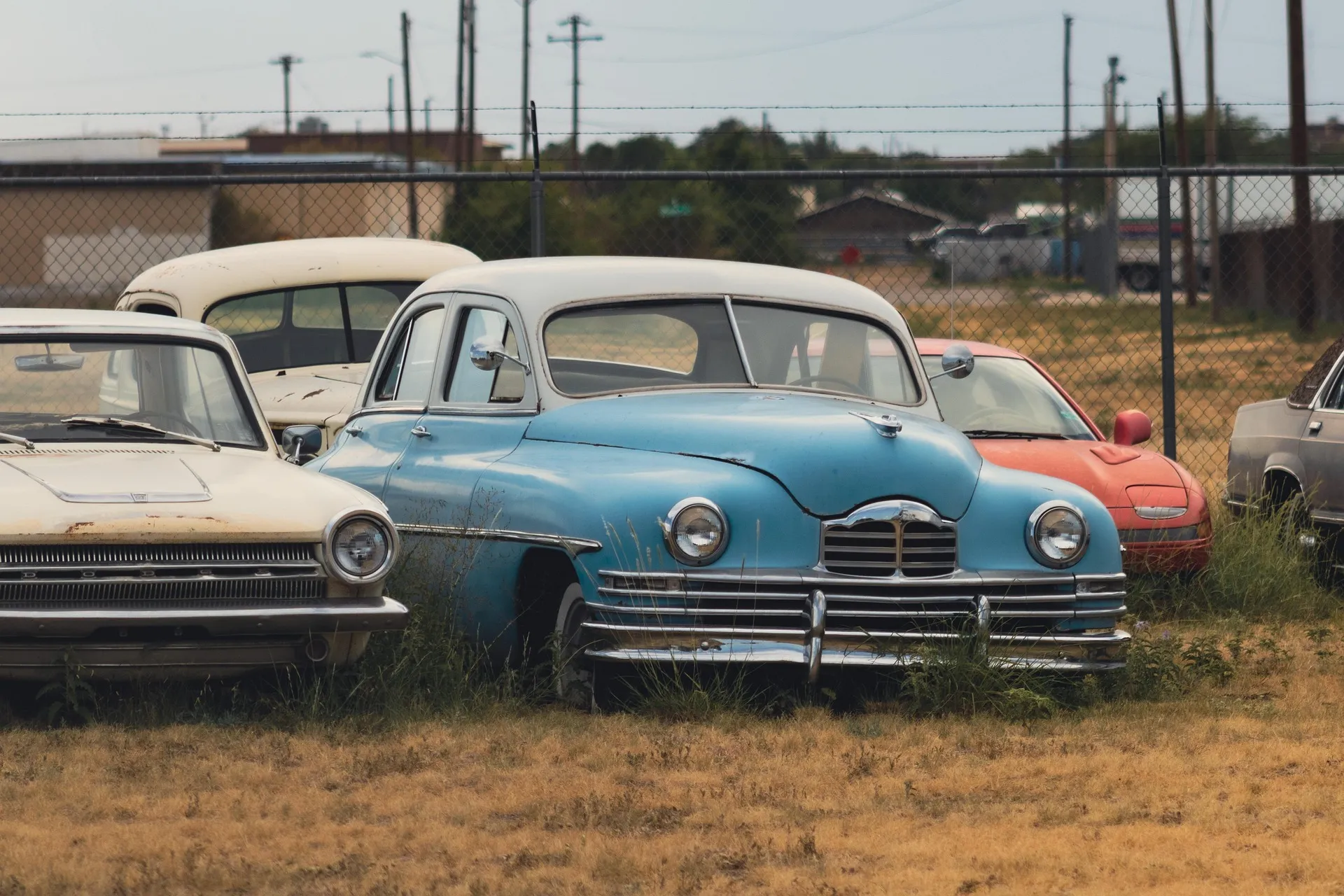 Car Disposal vs. Selling: Which Option Makes More Sense?
